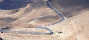Netanyahu Visits Border Fence To Mark Its Completion