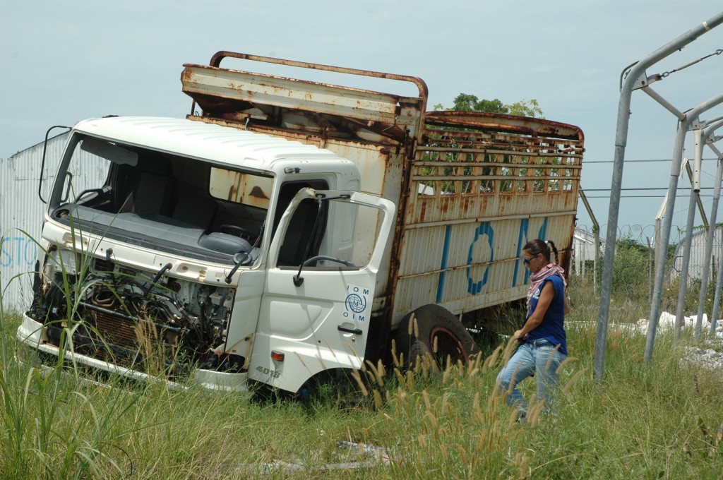Camion IOM distrutto