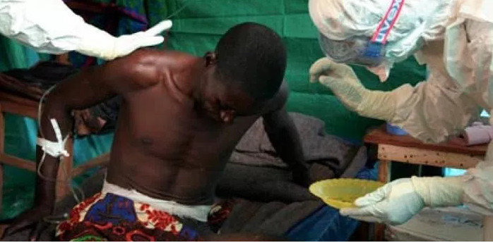 Paziente affetto da ebola