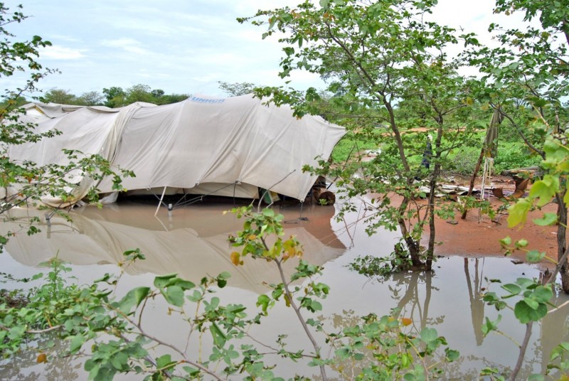 Le fatiscenti condizioni in cui vivono i rifugiati namibiani nel campo di Dukwi in Botswana
