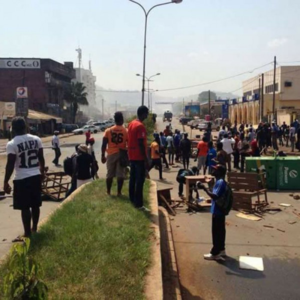 Protesta pacifica in una regione anglofona del Camerun