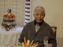 Mandela sta meglio e risponde bene alle cure. Zuma: “Lo sapevo ha la tempra del combattente”