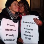 lesbiche con cartelli