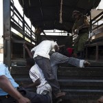 caricati su camion 1