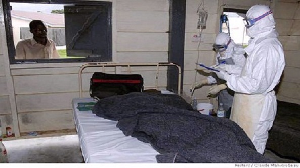 Ebola all’attacco anche in Congo-K, primo inglese contagiato dal virus