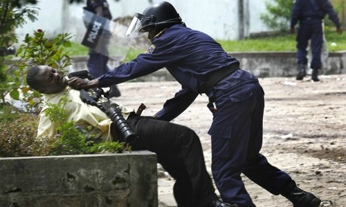 Congo-K: critica la polizia per abusi, espulso il direttore dell’ufficio ONU sui diritti umani
