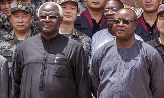 Sierra Leone, il presidente destituisce il vicepresidente. Ebola continua il suo cammino