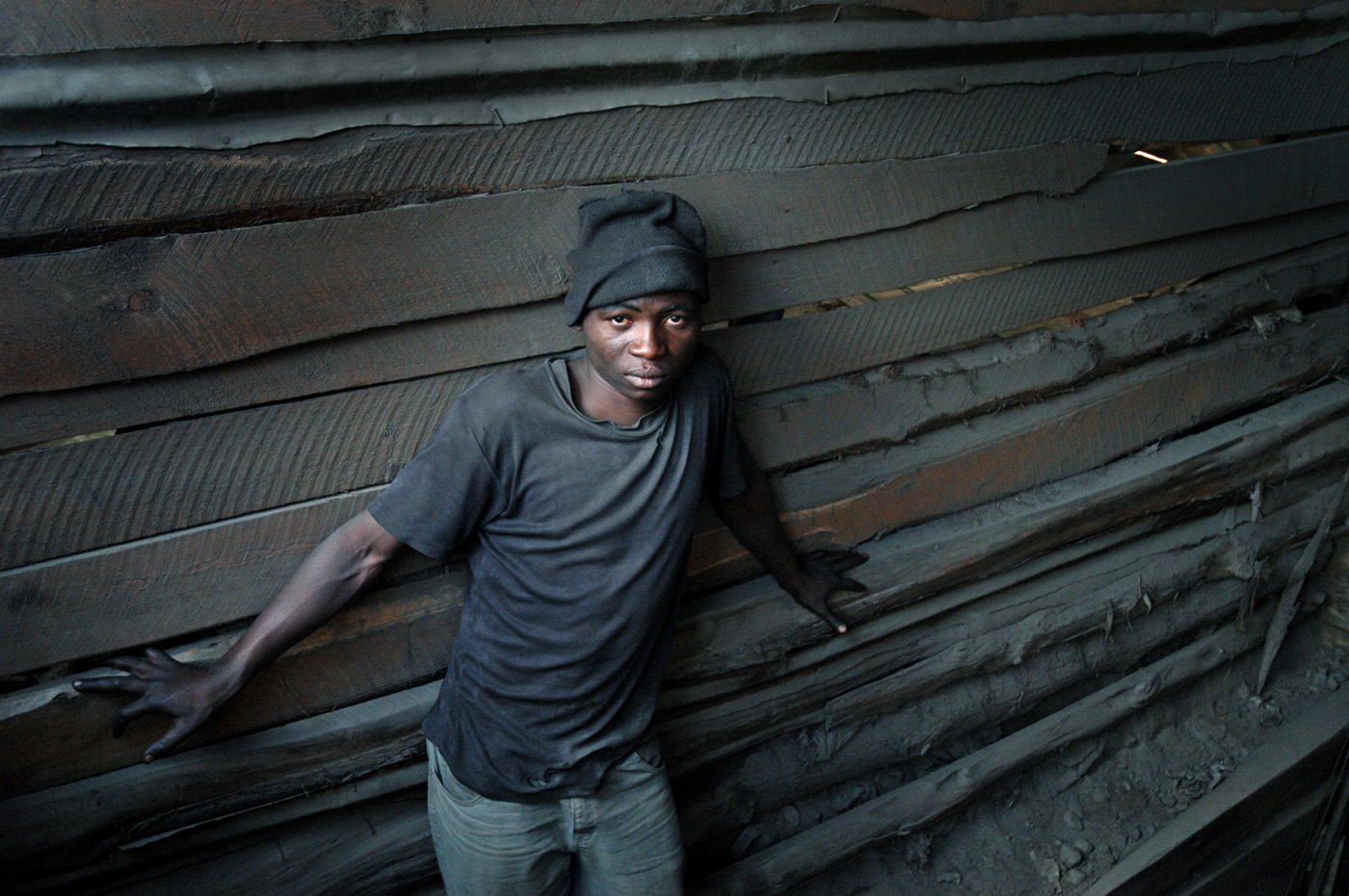 Diciannove morti nel crollo di una miniera d’oro in Tanzania