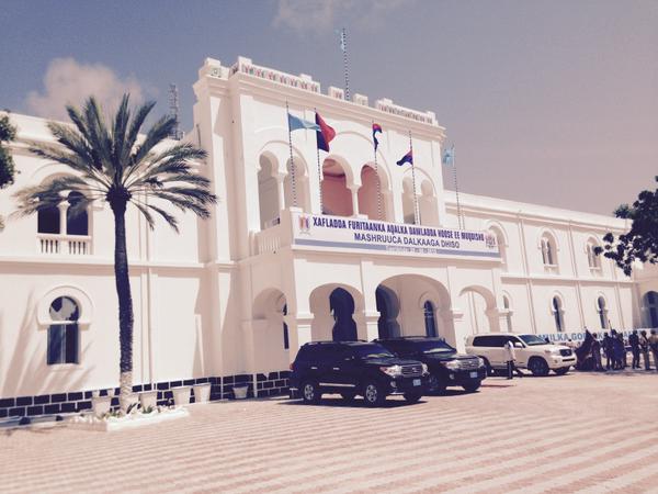 Due attentati in Somalia, a Mogadiscio e Chisimaio: oltre 20 morti