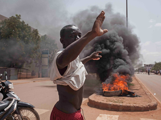 Burkina Faso, si tratta ma l’esercito dà un ultimatum ai golpisti: arrendetevi