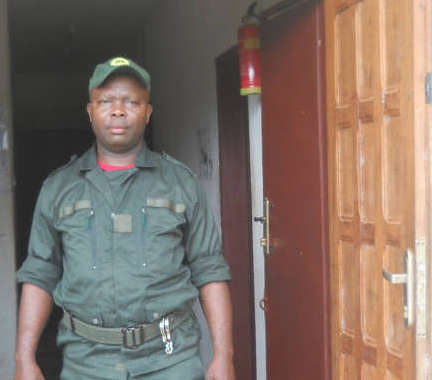 Il guardaparco camerunese Mpaé Désiré accusato di aver picchiato i Baka - Courtesy Survival International