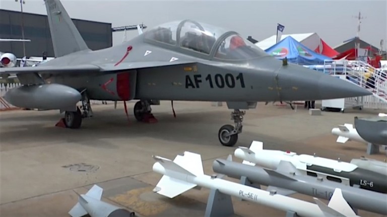 Uno degli aerei cinesi L-15AFT venduto allo Zambia