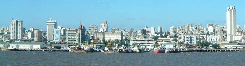 Panorama della capitale Maputo vista dalla baia