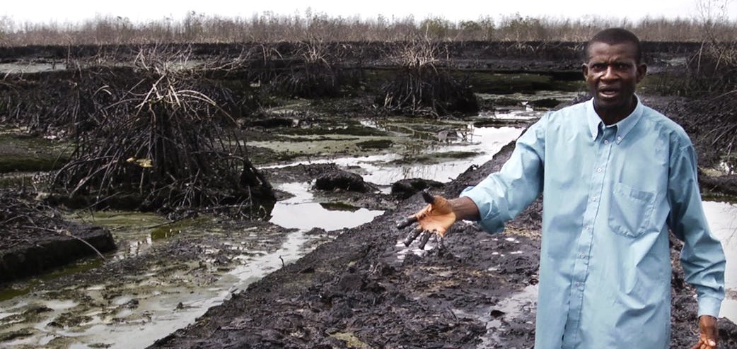 Inquinamento da petrolio nel Delta del Niger (Courtesy Amnesty International)