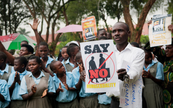 Una delle tante manifestazioni anti-gay in Africa