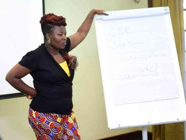 Florence Machio dell'Equity Now, alla conferenza presso il Safari Park Hotel di Nairobi