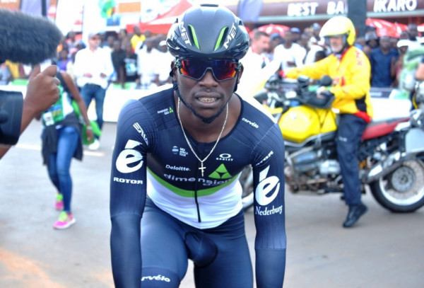 Il ciclista ruandese Areruya Joseph