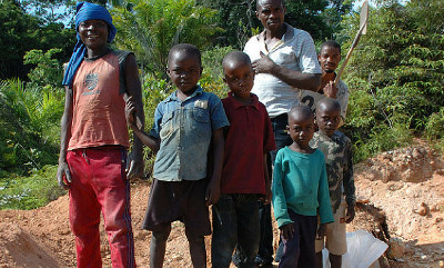 Bambini minatori nella Repubblica Democratica del Congo (Courtesy Amnesty International)