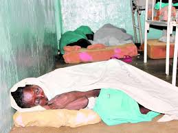 Le misere condizioni di un ospedale pubblico in Kenya