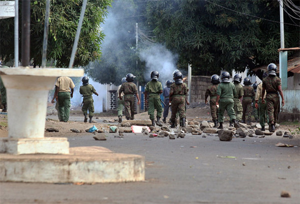Disordini e scontri a Anjouan, Comore
