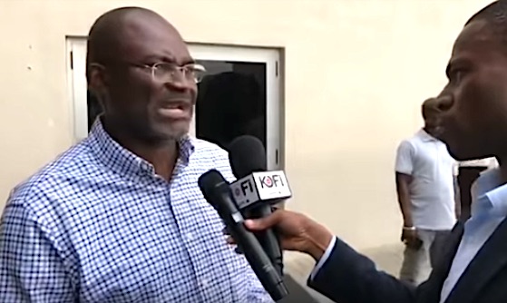 il deputato ghanese Kennedy Yagapong, intervistato dall'emittente KofiTV