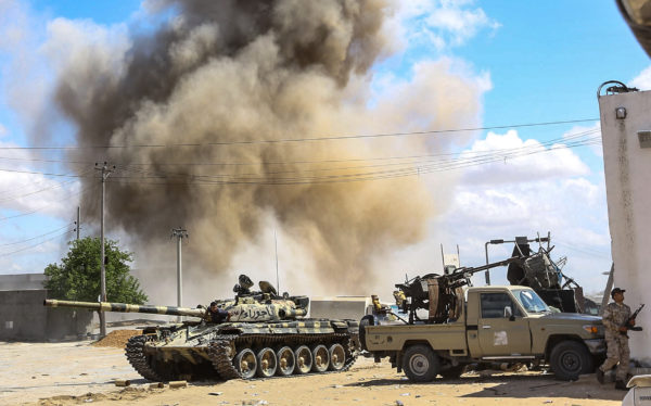 Il premier libico Sarraj insiste: “Satelliti italiani ci aiutano contro Haftar”