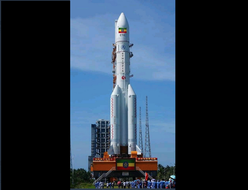 Missile cinese Long March 4B che ha messo in orbita il satellite etiope ETRSS-1