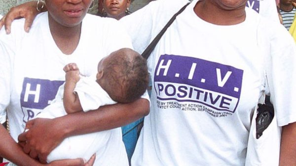 Sudafrica: sterilizzate senza consenso 50 donne nere contagiate da HIV