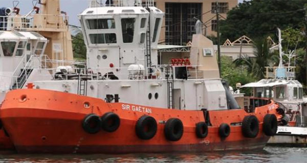 Disastro ecologico a Mauritius: 3 marinai annegati durante il recupero del petrolio