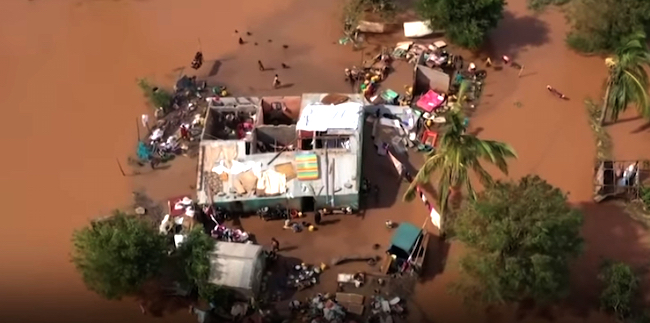 Casa alluvionata a causa del ciclone tropicale Eloisa in Mozambico