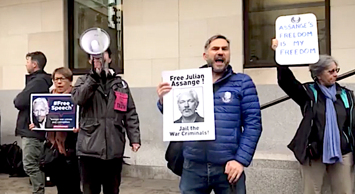 Manifestazione pro Assange