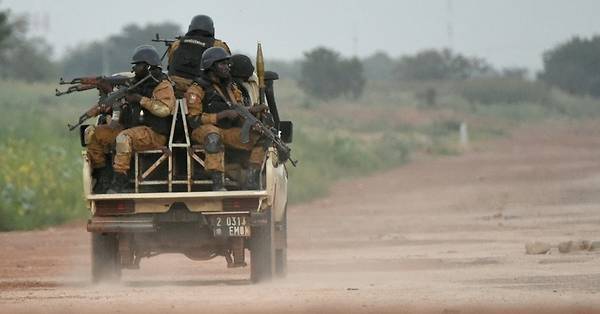 Burkina Faso: ammazzati due giornalisti spagnoli, rapiti ieri con un irlandese e militare burkinabè