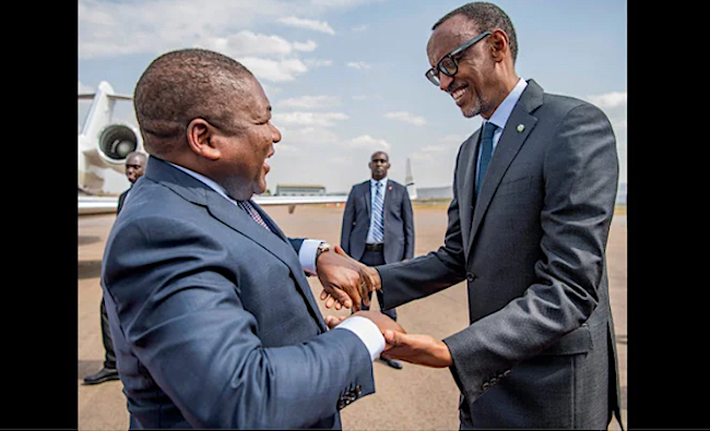 militari ruandesi Nyusi e Kagame 