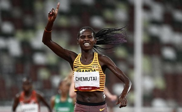 Le donne ugandesi scalano l’Olimpo: primo oro femminile (3 mila siepi)