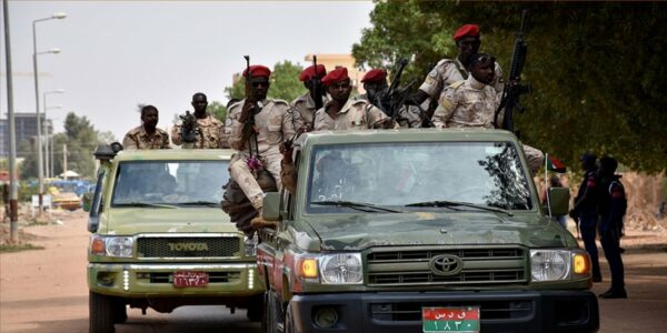 I fedeli del deposto leader Al Bashir si ribellano: sventato un loro colpo di Stato