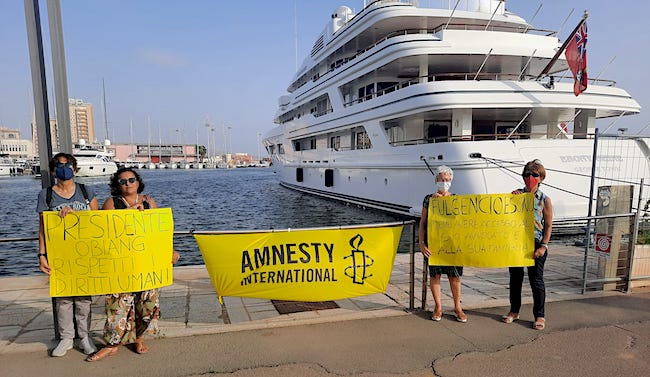 Guinea Equatoriale - manifestazione Amnesty porto Cagliari