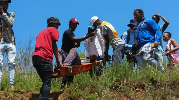 ESwatini: Il re continua la repressione, bagno di sangue tra i manifestanti