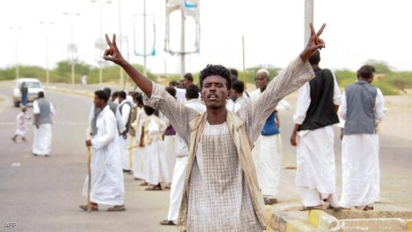 Sudan: in ritirata anche gli alleati dei militari che sbloccano la strada verso il porto