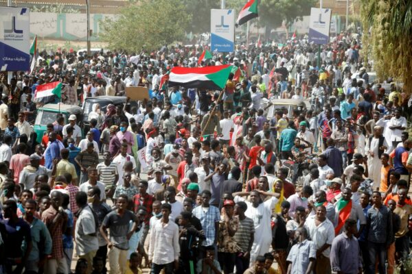 Sudan in fiamme: 14 morti tra i dimostranti che proclamano lotta continua