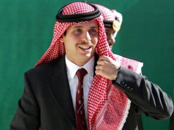 Continua in Giordania la faida nella famiglia reale: l’usurpatore re Abdullah accusa di tradimento Hamzah, l’erede al trono usurpato