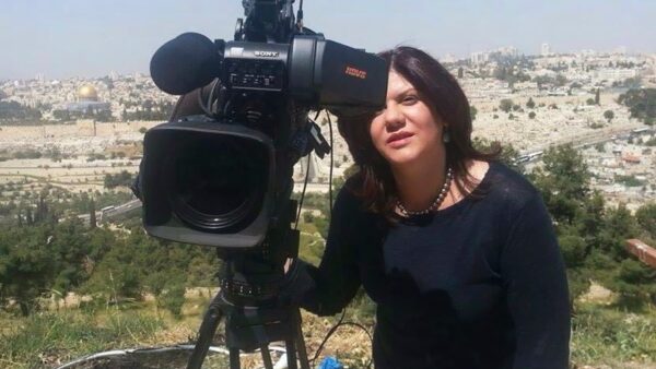 Uccisa una giornalista palestinese a Jenin: un editoriale del quotidiano Haaretz esprime tutta la vergogna possibile