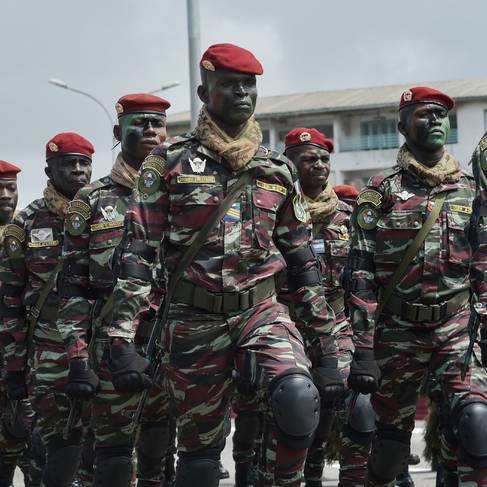 “Siete mercenari”: 46 soldati ivoriani condannati in Mali a 20 di galera sperano sperano nella grazia presidenziale