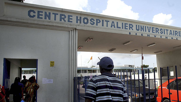 Batterio nascosto in un feticcio infetta un villaggio in Costa d’Avorio: almeno 16 morti