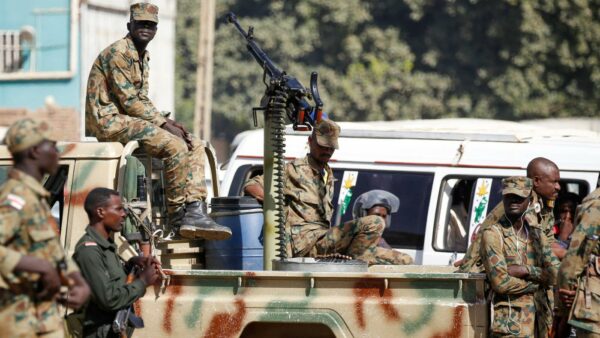 Sudan: monito dell’esercito ai janjaweed, scesi in piazza per bloccare la transizione pacifica alla democrazia