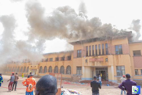 Video-Shock incendio scoppiato in una scuole crea il panico a Kolwezi in Congo-K