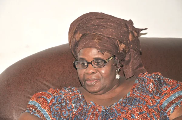 Lutto nel mondo della cultura africana: è morta la scrittrice ghanese Ama Ata Aidoo