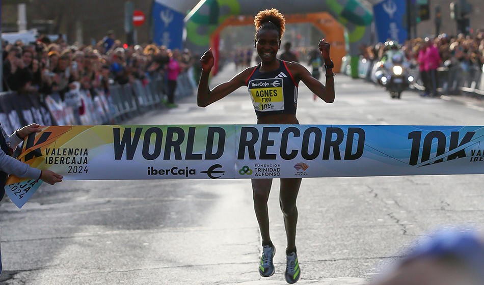 A una keniana il primo record mondiale dell’anno: meno di 29 minuti nella gara dei 10 Km