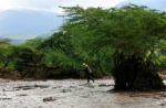 Reuters_-_KENYA-FLOODS_-_April29