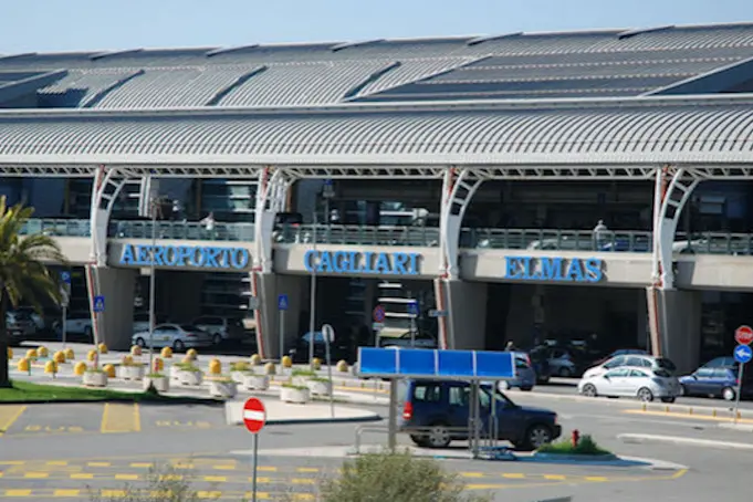 In gran segreto capo di Stato africano atterra a Cagliari
